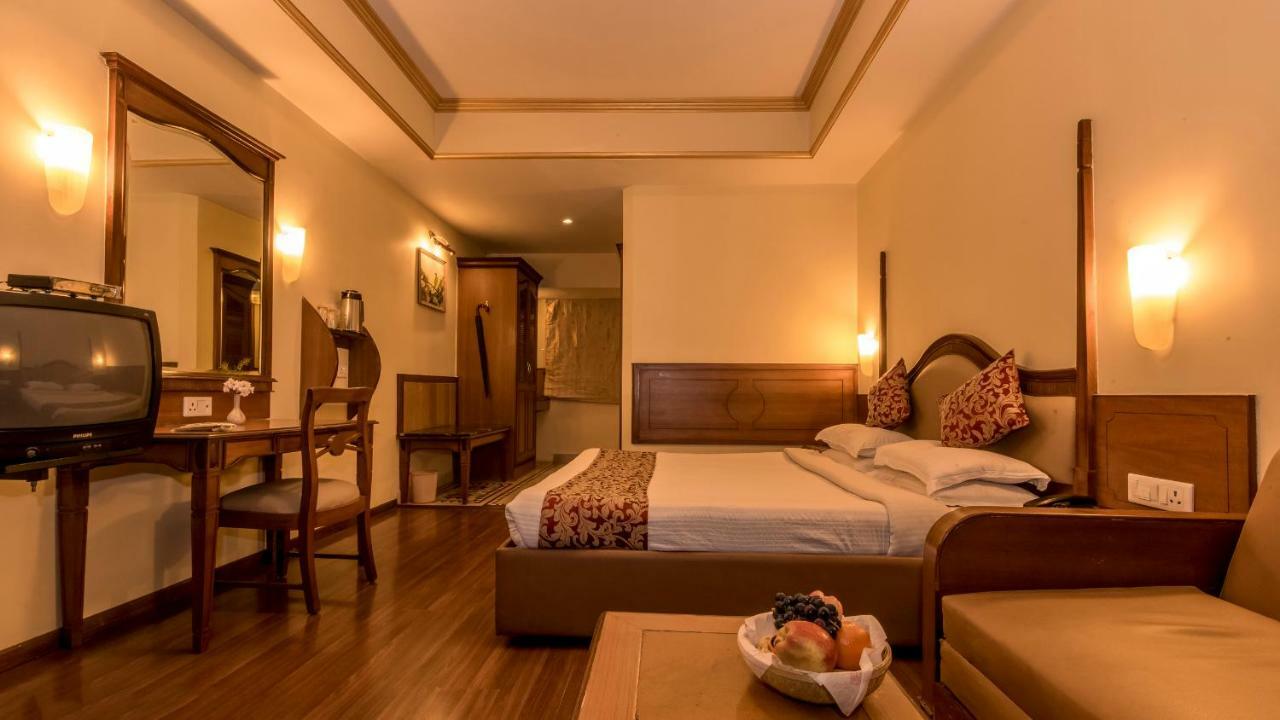 Hotel Nahar Nilgiris อูตี ภายนอก รูปภาพ